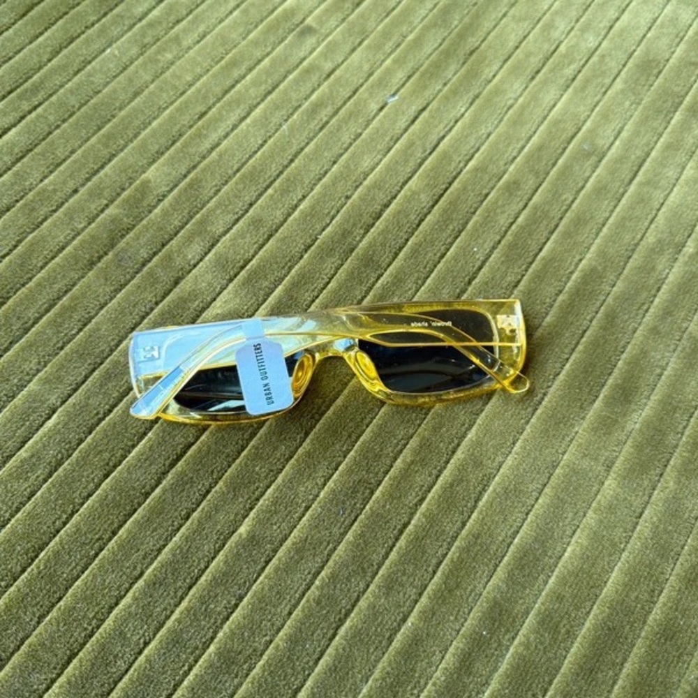 Yellow Transparent Rectangular Sunglasses